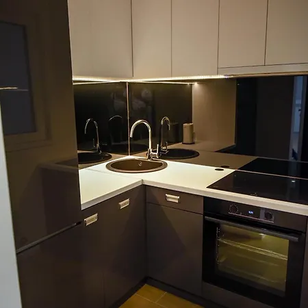 Square Five Apartment Belgrade